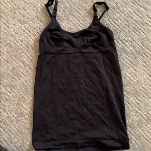 Nursing/maternity compression tank